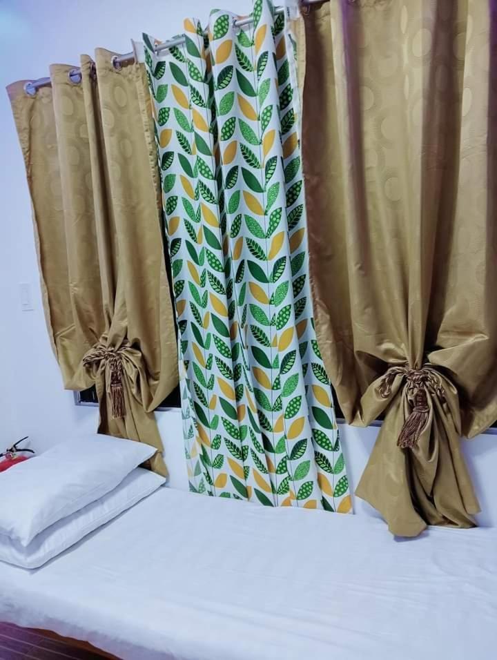 Zia Homestay Burgos  Экстерьер фото