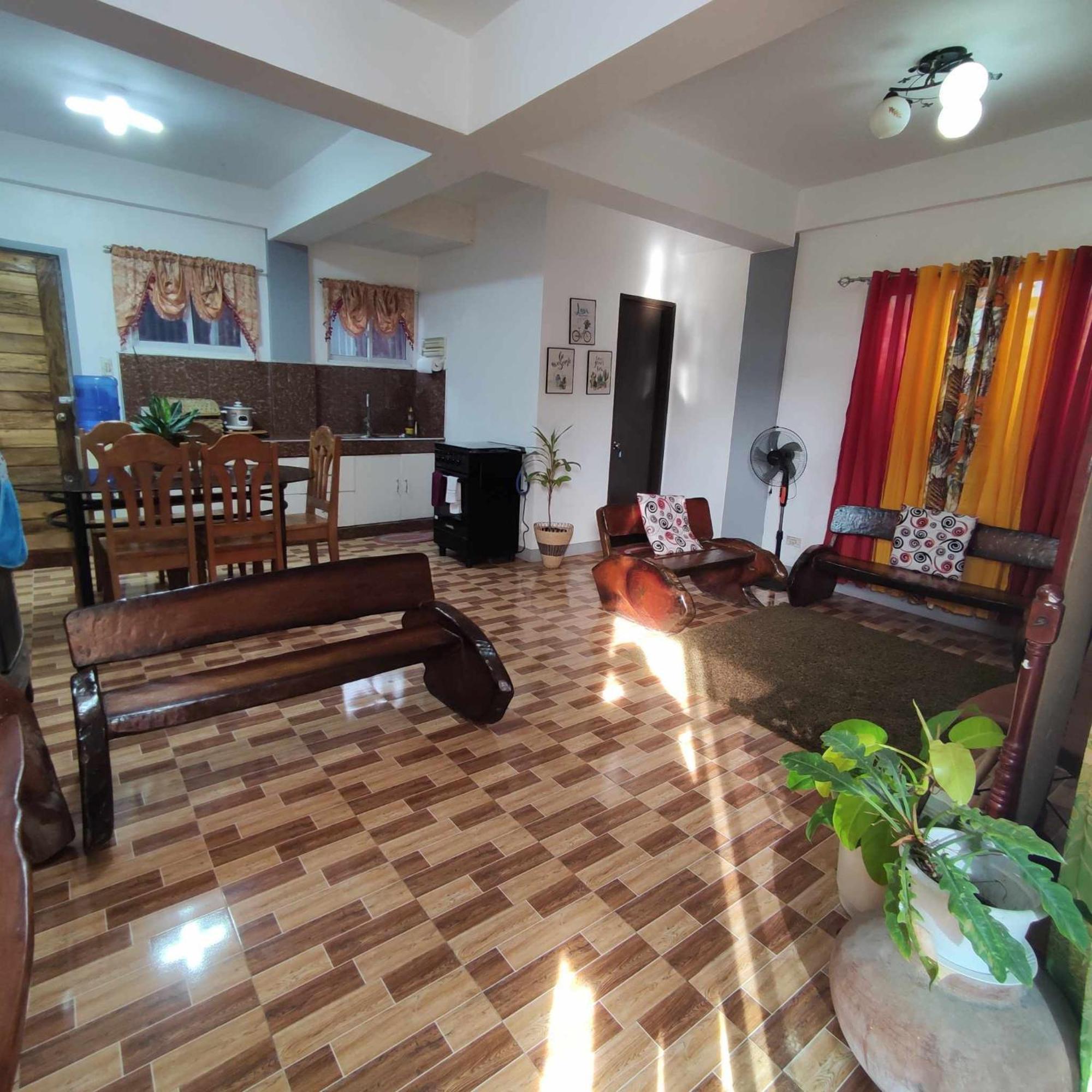 Zia Homestay Burgos  Экстерьер фото