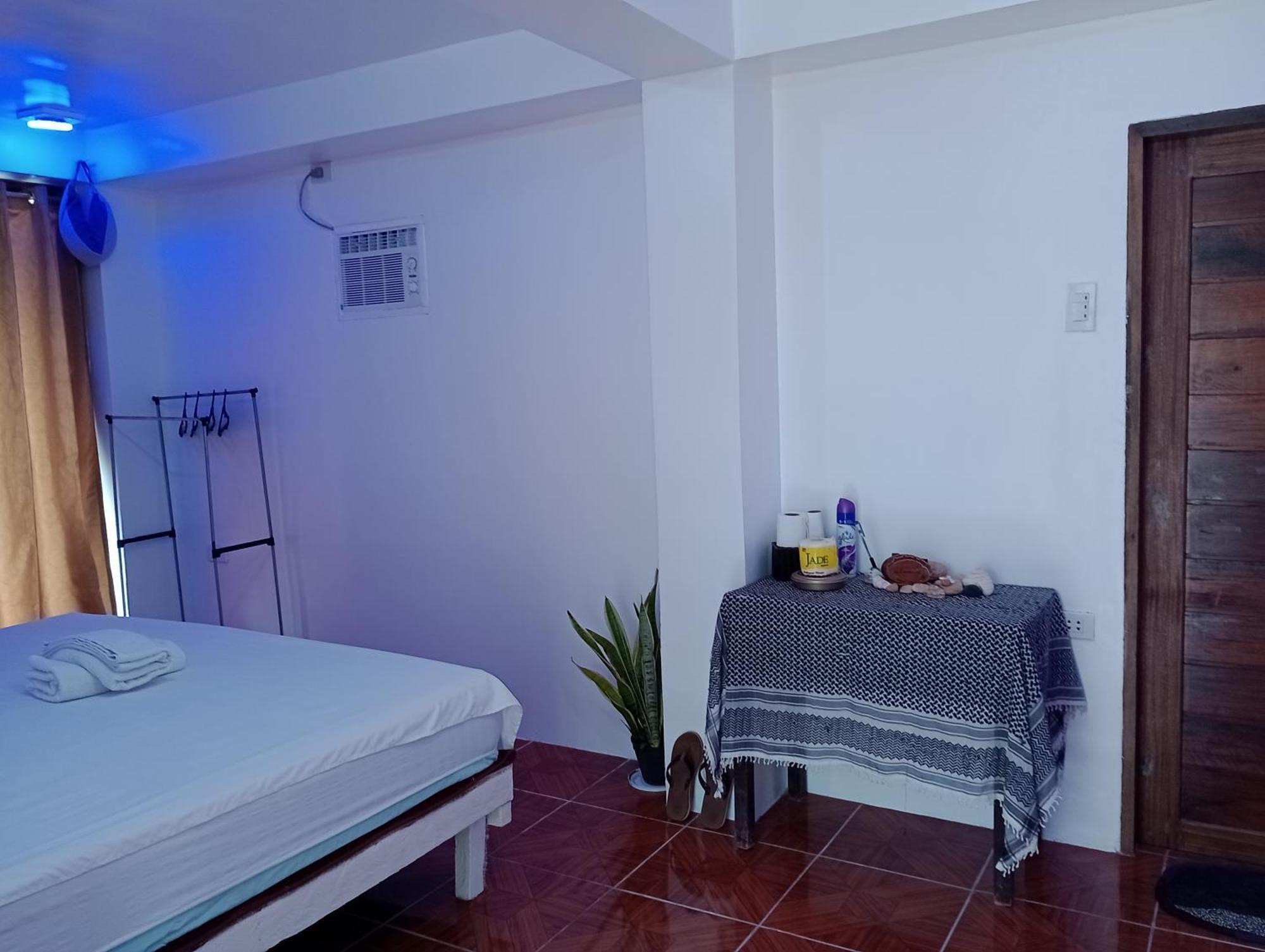 Zia Homestay Burgos  Экстерьер фото