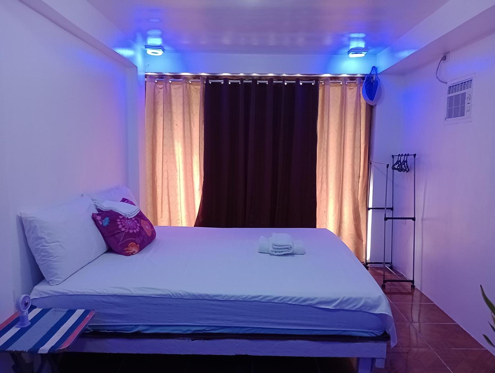 Zia Homestay Burgos  Экстерьер фото